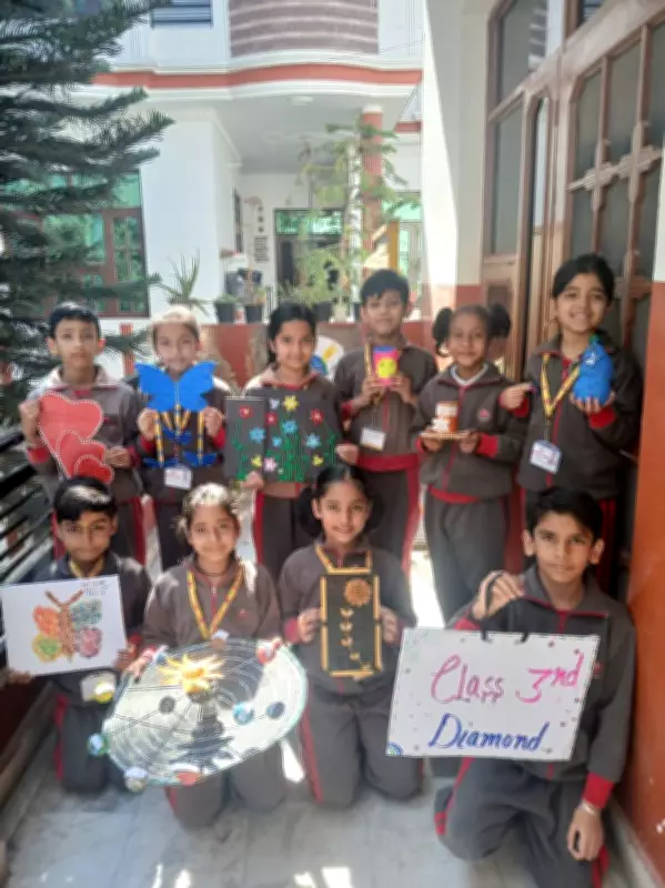 Bachpan School Nayagaon Inspires Creativity with Best Out of Waste Competition