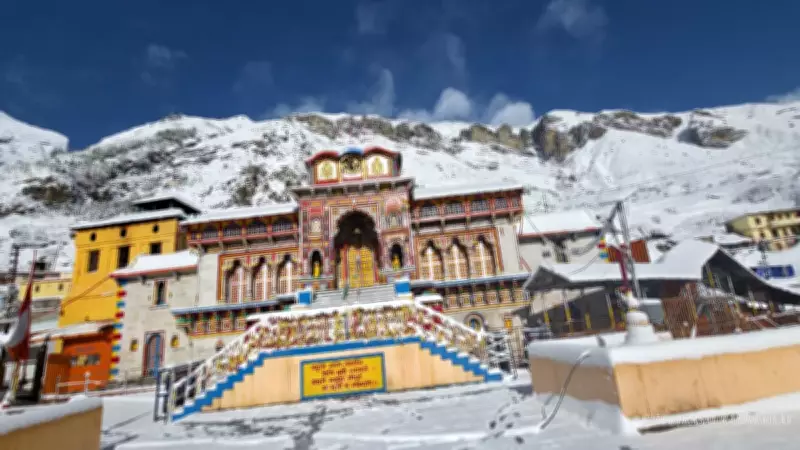 Badrinath Temple Enveloped in Snowfall, Uttarakhand Witnesses Mesmerizing Winter Scenes