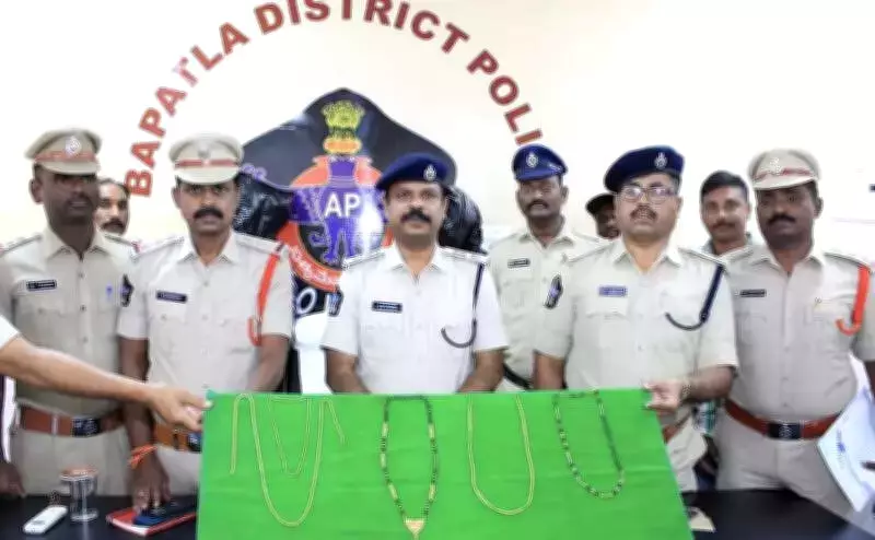 Bapatla Police Nab Inter-District Chain Snatchers, Recover Rs 24 Lakh Stolen Gold