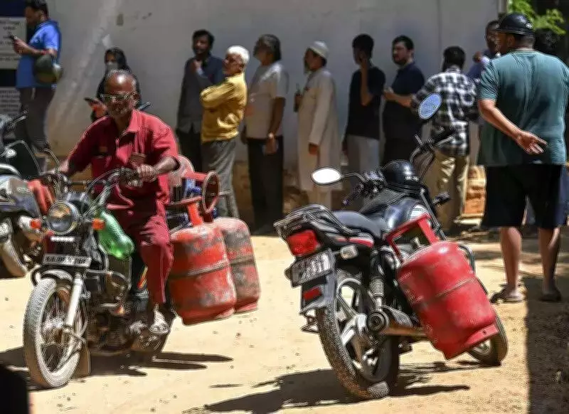 Bengaluru CNG Stations See Long Queues, Officials Assure Normal Supply