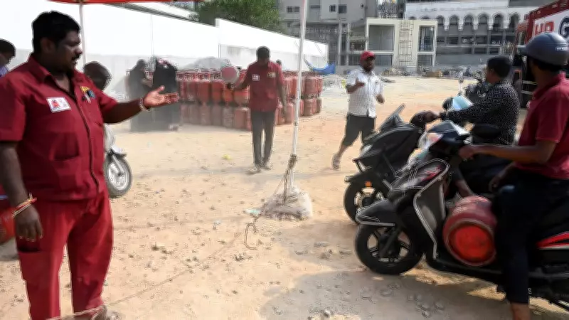 Bengaluru LPG Crisis Eases: Panic Booking and Agency Visits by Domestic Users Decline