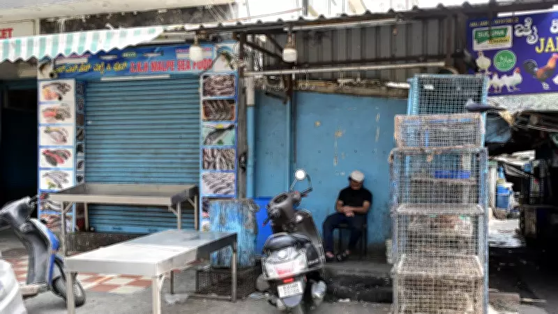 Bengaluru's Meat and Fish Sales Drop 30% as Hotels Cut Menu Items