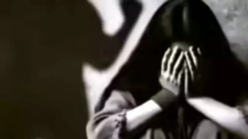 Bhopal: 8-Year-Old Girl Allegedly Raped by Neighbor, Accused Thrashed by Locals