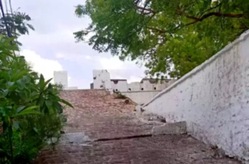 Bhopal's Ramzan Legacy: From Nawab-Era Cannons to Modern Firecrackers