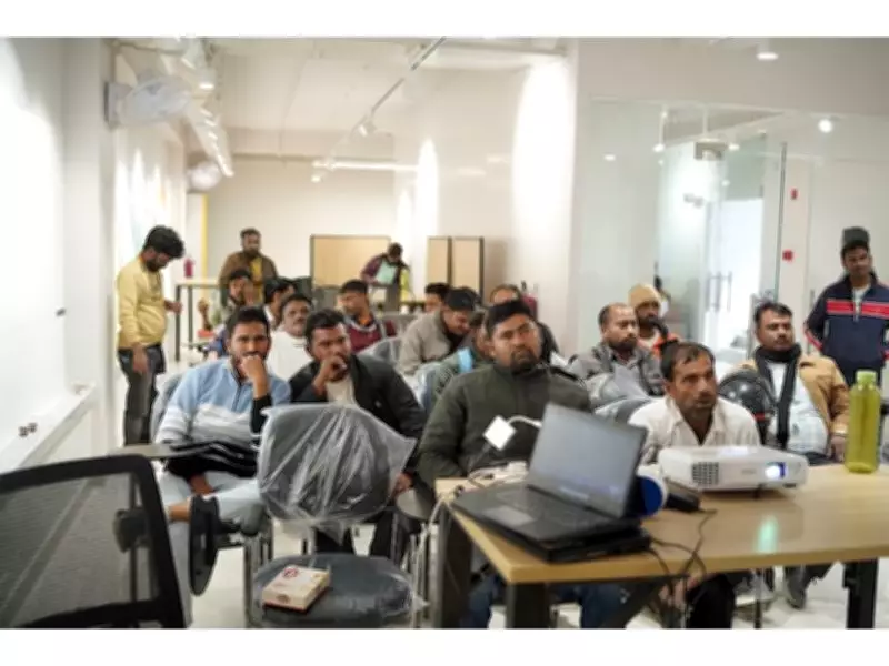 Birla Opus Paints' Project Samarth Empowers Painters with Financial Security