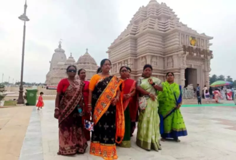 BJP Leader's Remarks on Migrant Workers' Wives Spark Political Firestorm in Nandigram