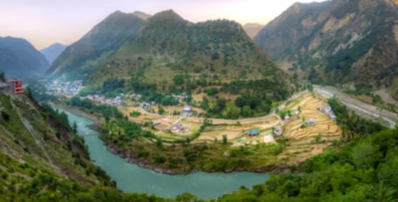 BSF Detains Pakistani Intruder Along International Border in Jammu and Kashmir's Samba