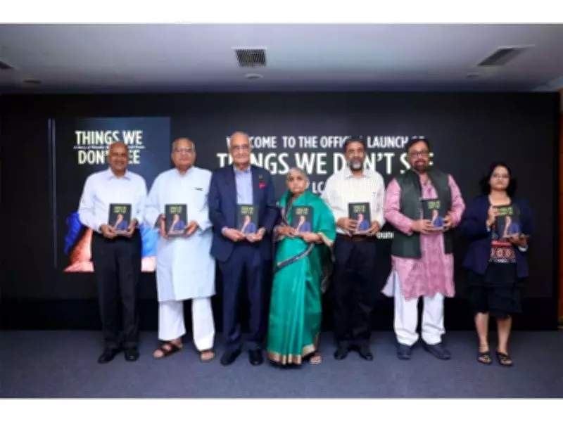 Business Leader LC Singh Launches Memoir 'Things We Don't See' in Mumbai