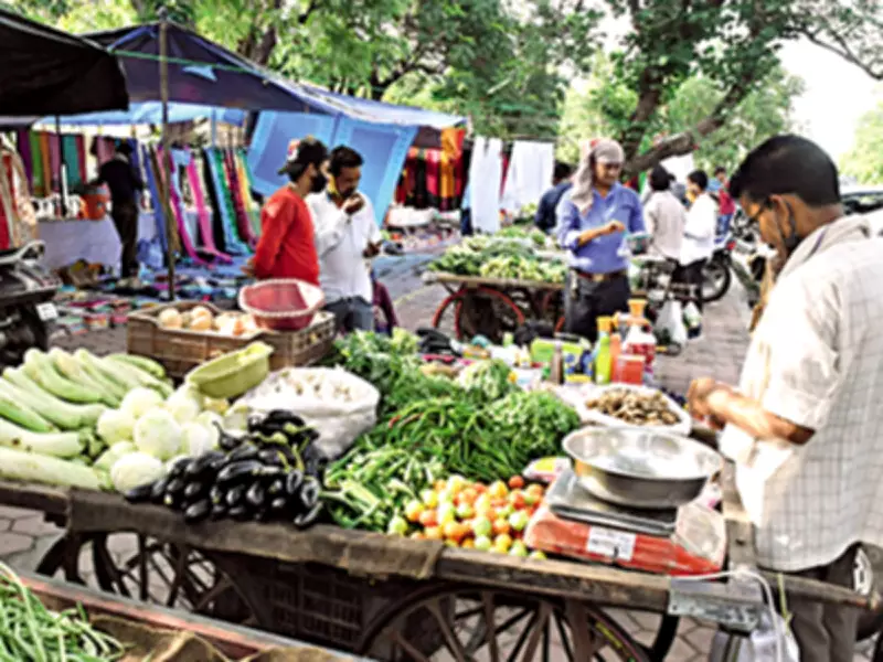 Canacona Council Clears Illegal Street Vendors to Ease Traffic Congestion