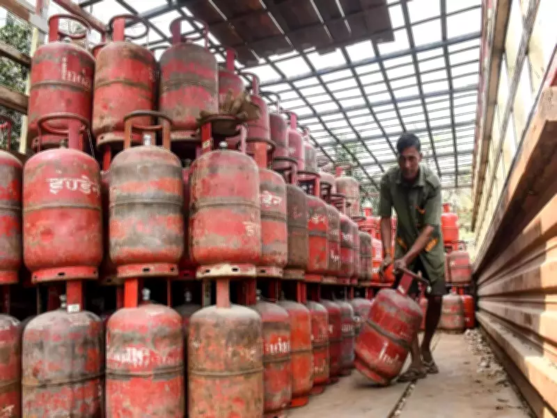 Centre Urges States to Prevent LPG Panic, Ensure Supply Amid Scarcity Fears