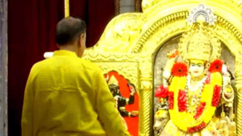 Chaitra Navratri 2026 Begins with Grand Aarti Ceremonies Across Indian Temples