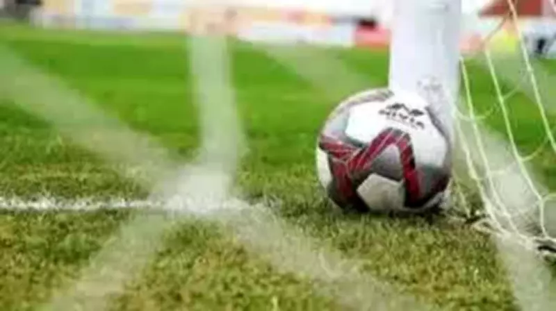 Chennai Mayor Awards 70 Students for Completing GCC-Australian Consulate Football Program