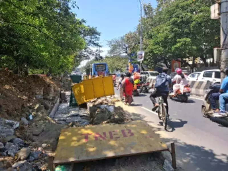 Chennai Residents Risk Lives as Cable Work Debris Blocks Pedestrian Path