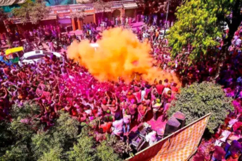 Confusion Over Holi Dates Leads to Subdued Celebrations in Jaipur