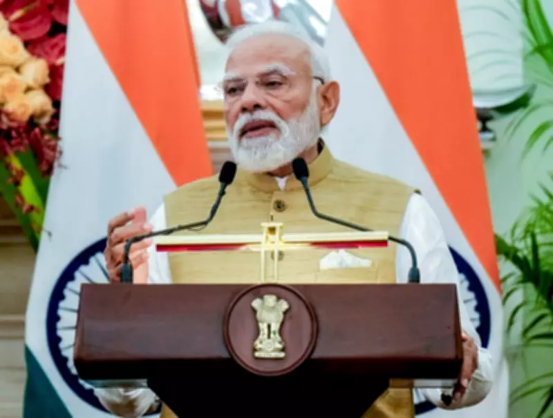 Congress Criticizes PM Modi's 'Vishwaguru' Stance Amid US-Iran Tensions
