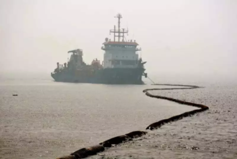 DCI's Rs 4,000 Crore Modernization Plan: 11 New Dredgers & Rs 1,000 Crore Rights Issue