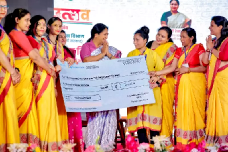 Delhi CM Rekha Gupta Reviews Women and Child Welfare, Signals Budget Initiatives