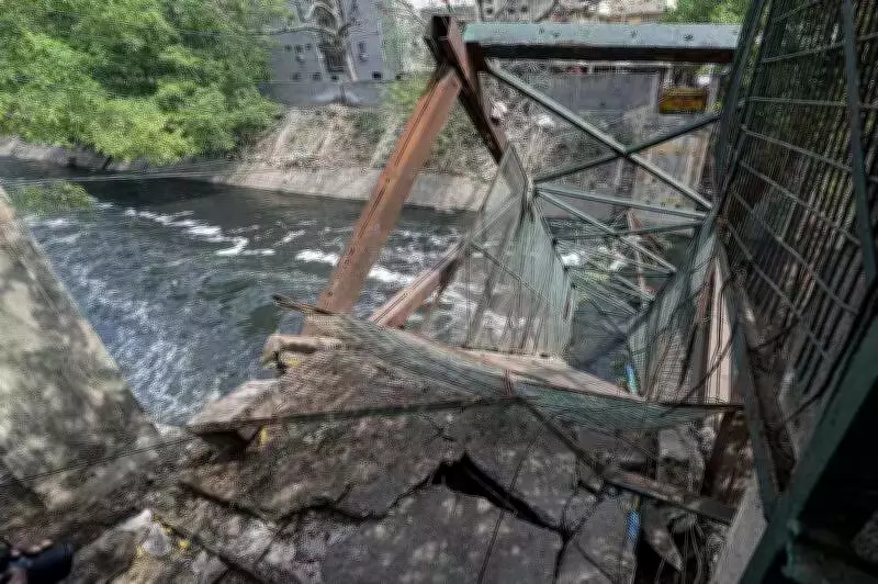 Delhi Footbridge Collapse: Woman Killed as Dilapidated Structure Caves In