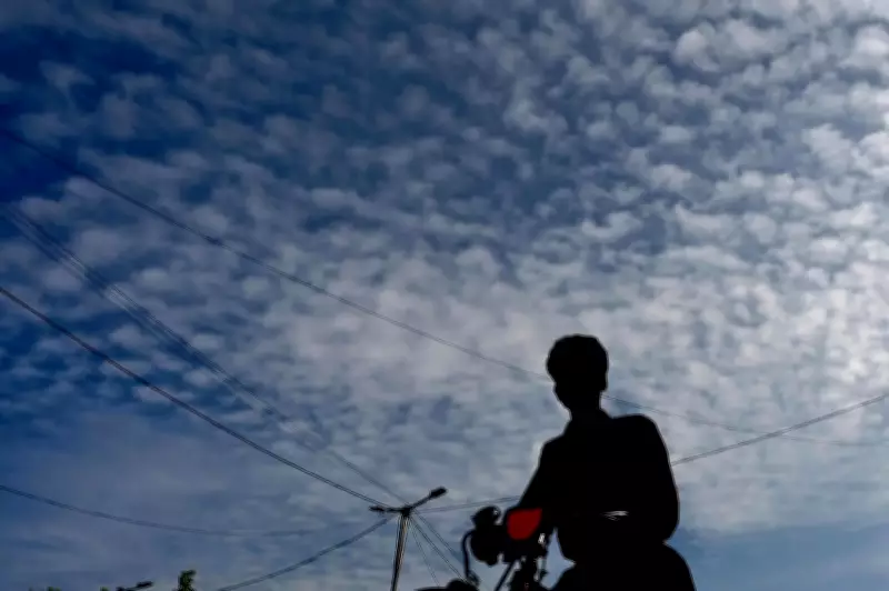 Delhi Sees Temperature Rise Amid IMD's Yellow Alert for Rain and Winds