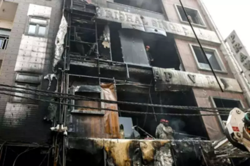 Delhi's Ram Chowk Market: A Fire Hazard Nightmare Amidst Urban Congestion