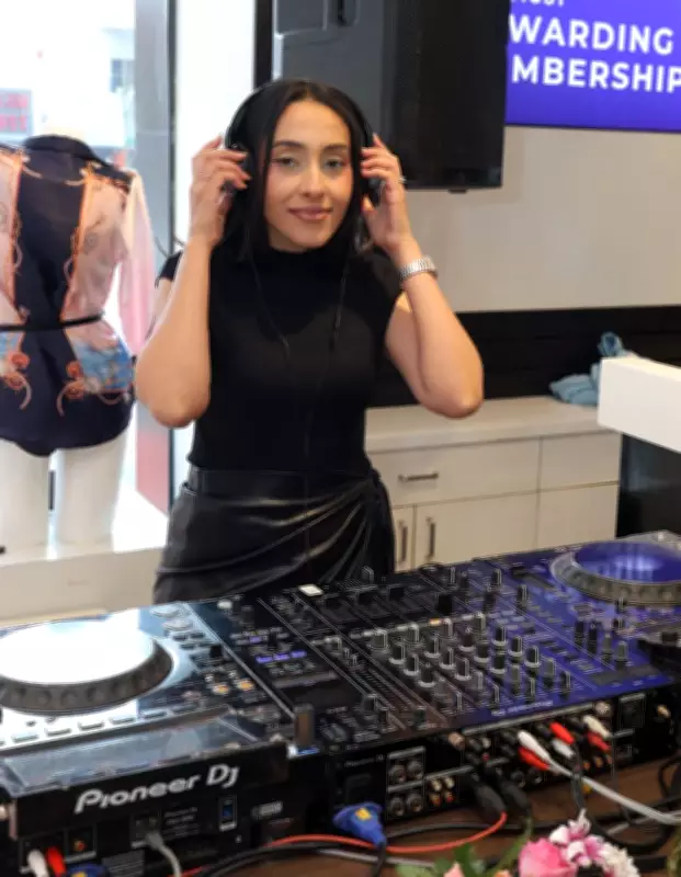 DJ Rabab Randhawa's Untrained Rise to Fame in Jalandhar's Dance Scene