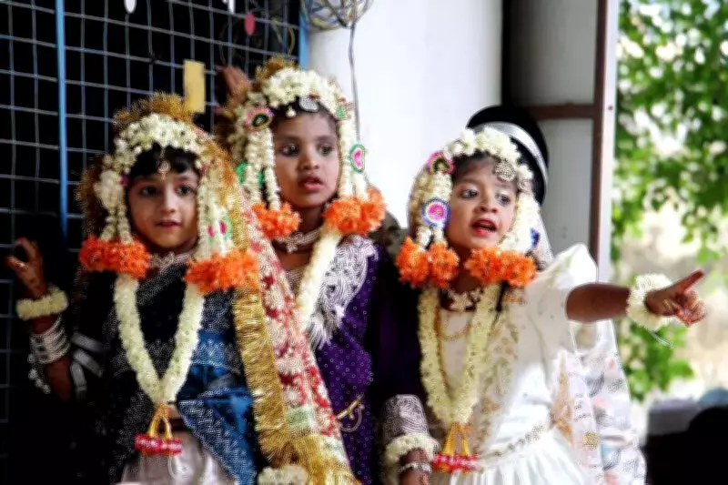 Eid-ul-Fitr Celebrations in Madurai and Trichy Emphasize Charity and Global Peace