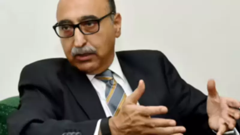 Ex-Pakistani Envoy Warns of Nuclear Strike on India if US Targets Pakistan's Arsenal