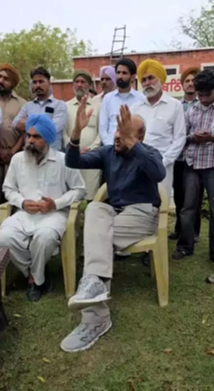 Farmers in Bathinda Oppose Land Acquisition for Takhat Damdama Sahib Rail Link Project