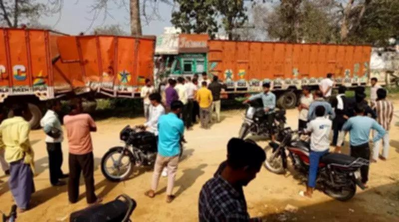 Fatal Dumper Crash on Pilibhit-Basti NH-730 Kills One, Injures Two