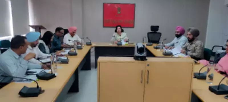 Fatehgarh Sahib DC Urges Officials to Enforce Road Safety Norms to Reduce Fatalities