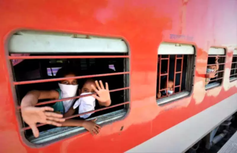 Fazilka-Delhi Train Passengers Robbed at Knifepoint; Similar Incidents Reported