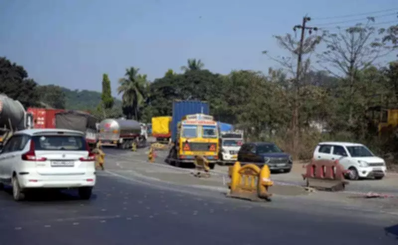 Flyover Repairs Delay Thane Highway Handover Despite State Notification