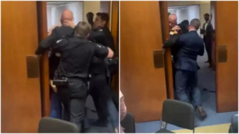 Former Marine's Anti-War Protest Sparks Scuffle at US Capitol, 3 Officers Injured