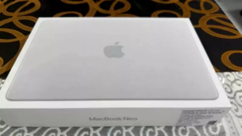 Former Tech Exec's Viral Post: Dad Ignores Pricey Laptop, Saves Box Instead