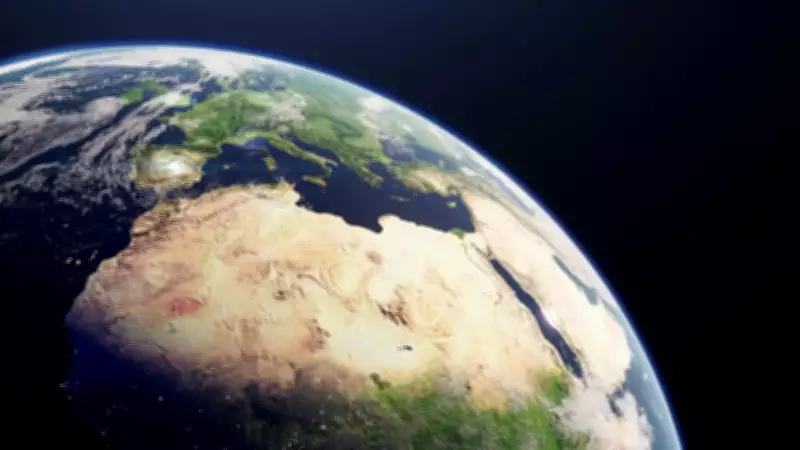 Formula E's Pit Boost: 600kW Charge in 30 Seconds Transforms Racing Strategy