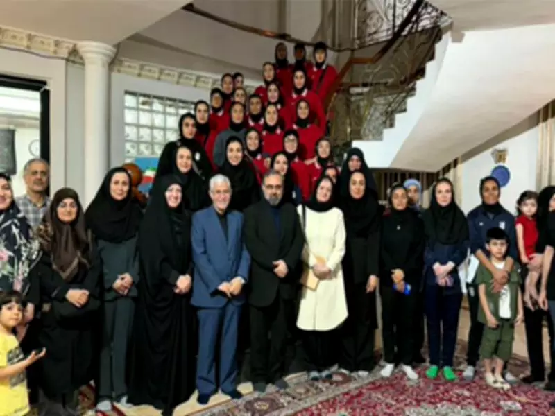 Four Iranian Women Footballers Withdraw Australian Asylum Bids, Arrive at Embassy in Malaysia