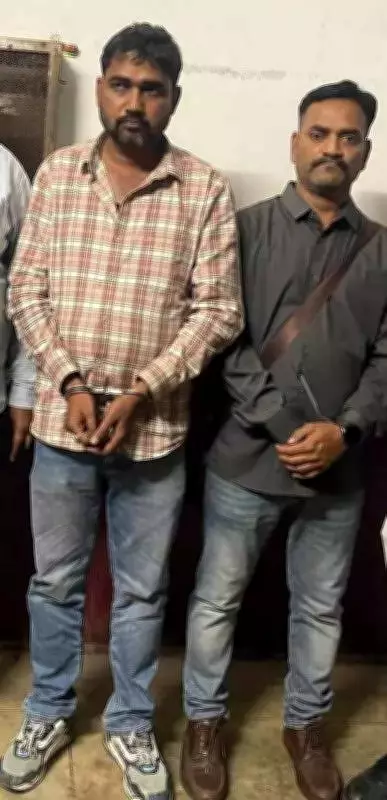 Fugitive Dacoit Arrested After 16-Year Manhunt in Multi-State Intelligence Operation