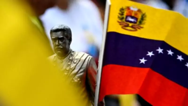 Global Photo Highlights: Missile Alerts, Spring Blooms, and Zoo Antics