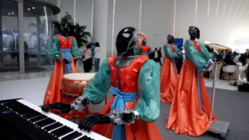 Global Snapshot: World Skating Championships, Cherry Blossoms, and Memorials