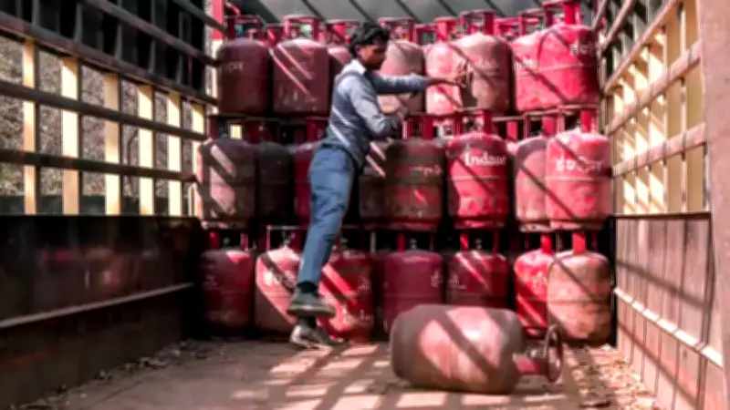 Government Clarifies LPG Refill Booking Timelines, Dismisses Rumors