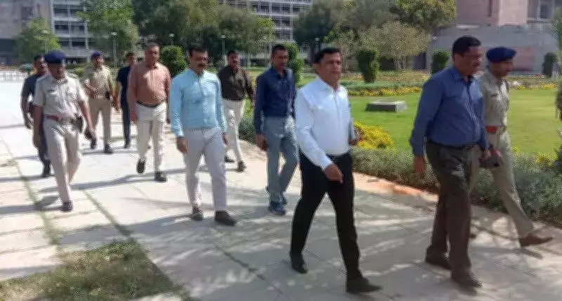 Gujarat Assembly Evacuated Over Bomb Threat Email, Session Delayed by Hoax