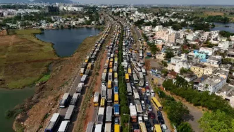 Guntur Municipal Corporation Approves ₹633 Crore Surplus Budget Amid Infrastructure Woes