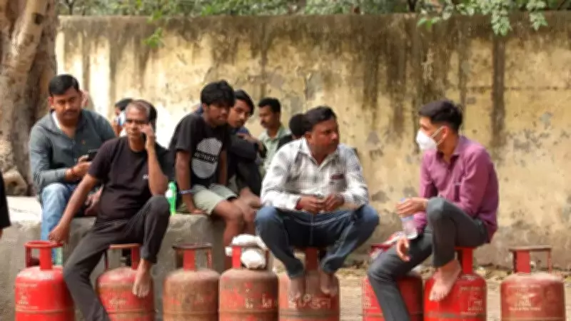 Gurgaon Officials Assure Stable LPG Supply, Crack Down on Hoarding Amid Rumors