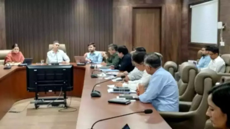 Gurgaon's Massive Road Revamp: 245.5 km Under Development with Dust Control Focus