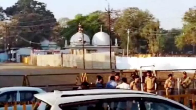 HC Seeks Replies on PIL Claiming Jain Temple in Disputed Bhojshala Complex