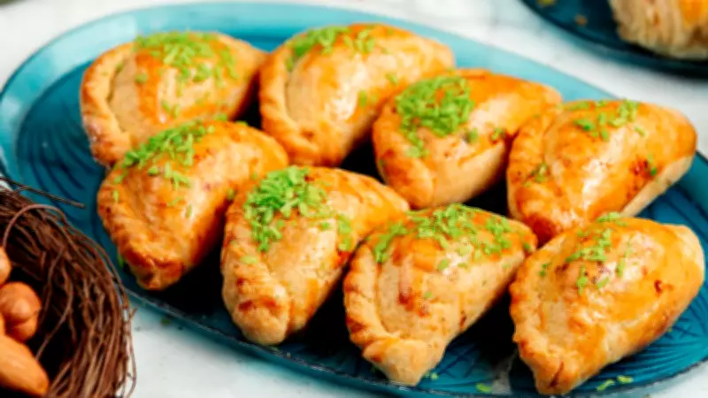 Healthy Holi 2026: Baked Gujiya Recipe for a Nutritious Festival