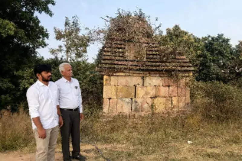 Heritage Activists Urge ASI to Protect Kakatiya-era Jain Shrine Near Ramappa Temple