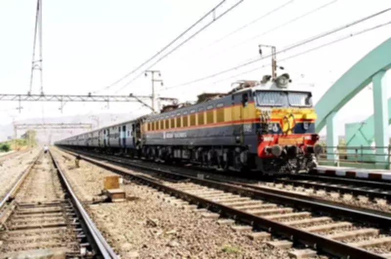 Himachal Railway Expansion: New Corridors to Link Pharma Hubs with Ladakh