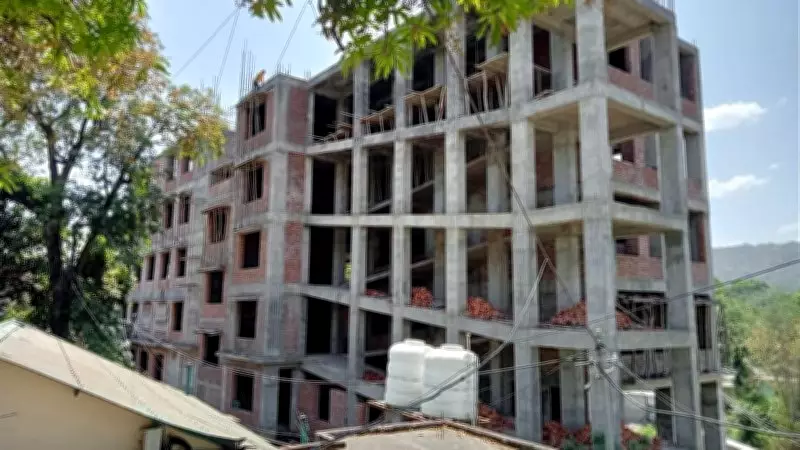 Himachal's Kangra District Hospitals Face Severe Specialist Doctor Shortage Crisis