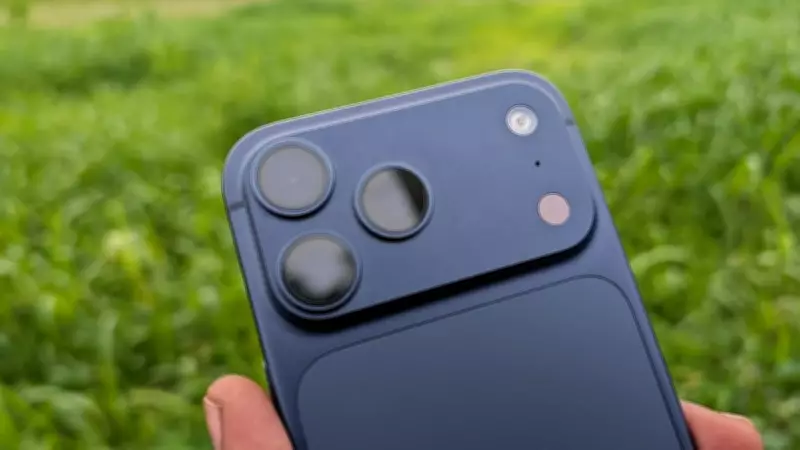 Holi 2026: Master Vibrant Festival Photography with iPhone 17 Pro Tips